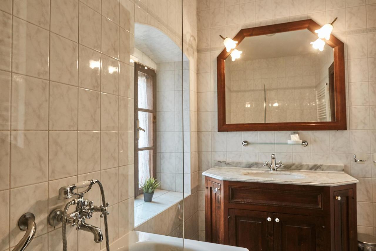Hotel Salamander Banska Stiavnica Bagian luar foto